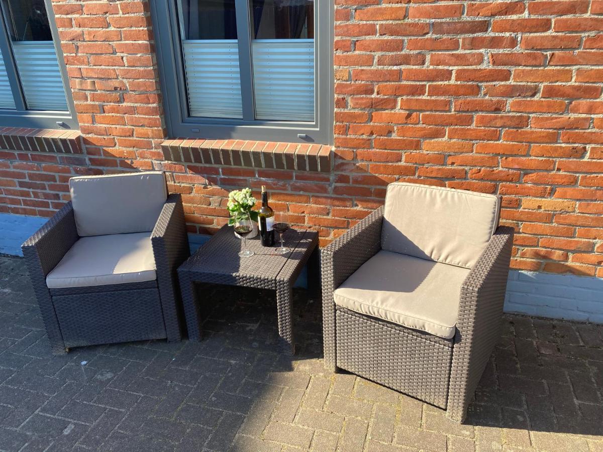Ferienwohnung „Ole Karkenwech“ Husum-Roedemis Husum  Buitenkant foto